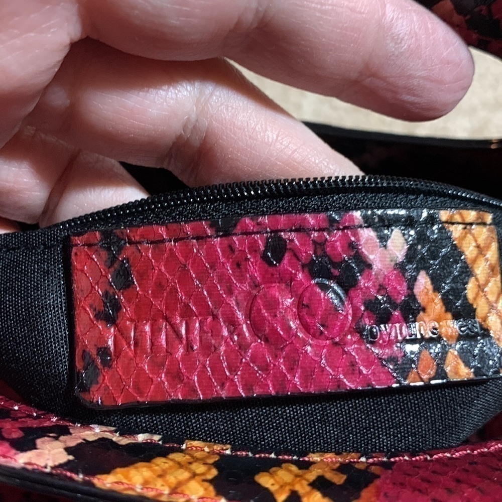 GORGEOUS Nine & Co. Faux Snakeskin Clutch NWOT - Picture 7 of 10
